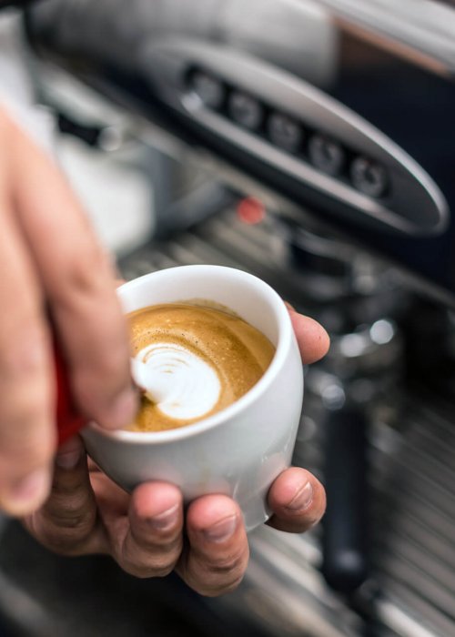 how to serve a caffè macchiato